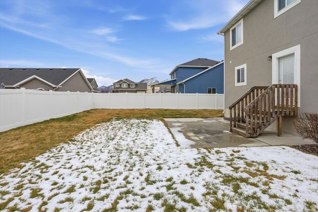 2142 W 3100 S, West Haven, UT 84401