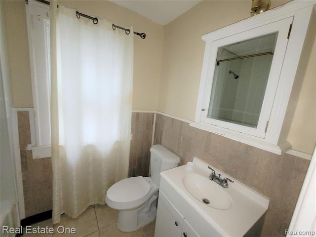 6912 Mansfield Street, Detroit, MI 48228