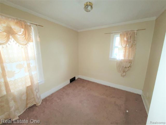 6912 Mansfield Street, Detroit, MI 48228