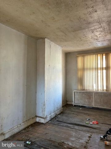 3371 EMERALD ST, Philadelphia, PA 19134