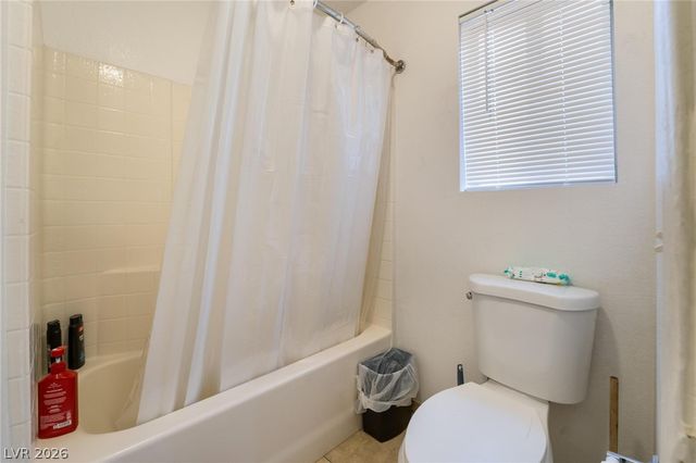 6548 Shining Sand Avenue, Las Vegas, NV 89142