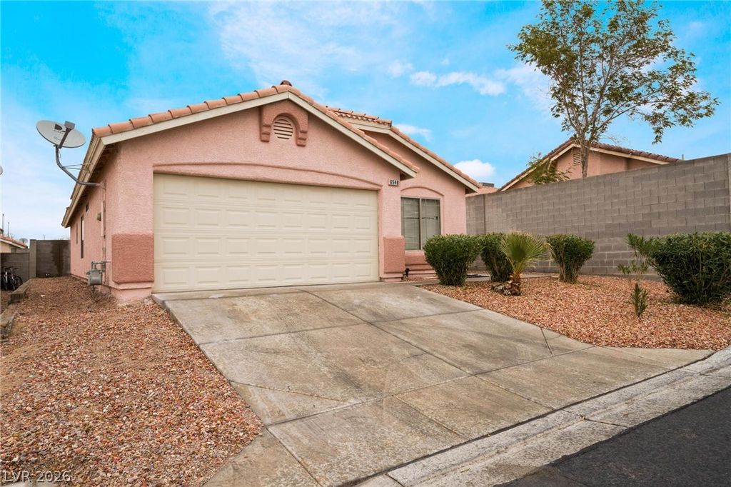 6548 Shining Sand Avenue, Las Vegas, NV 89142 — photo 3