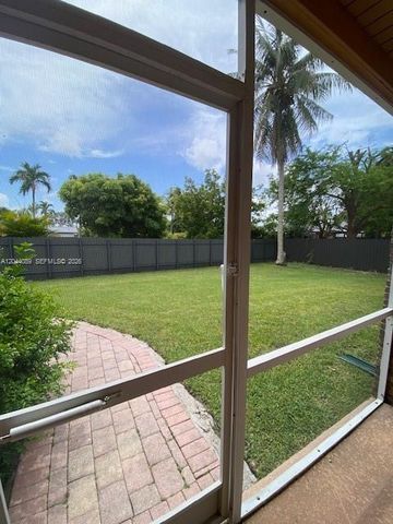 9760 SW 128th St, Miami, FL 33176