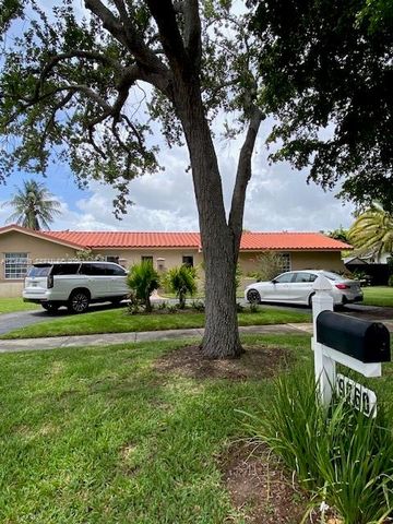 9760 SW 128th St, Miami, FL 33176