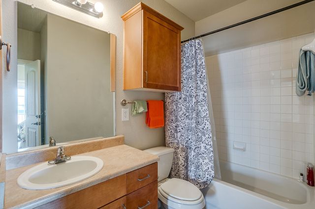 2410 S 2nd Street, Waco, TX 76706
