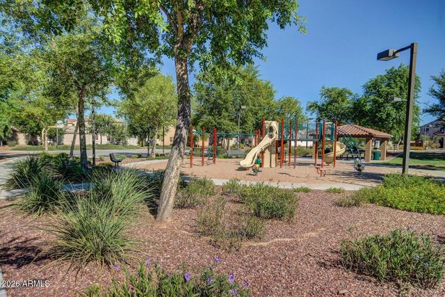 2152 W MONTE CRISTO Avenue, Phoenix, AZ 85023
