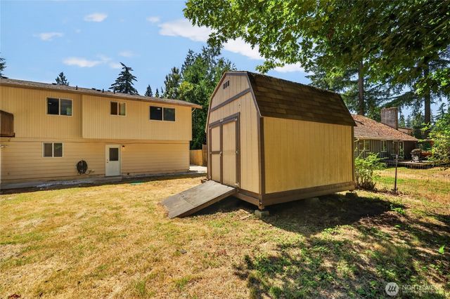 4017 107th Place NE, Marysville, WA 98271
