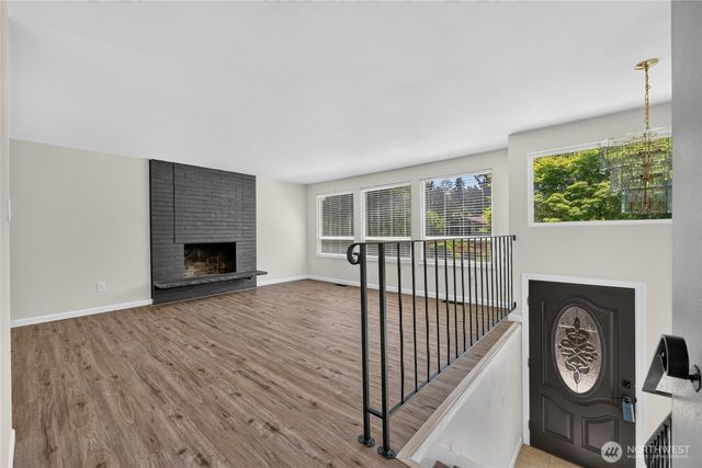 4017 107th Place NE, Marysville, WA 98271