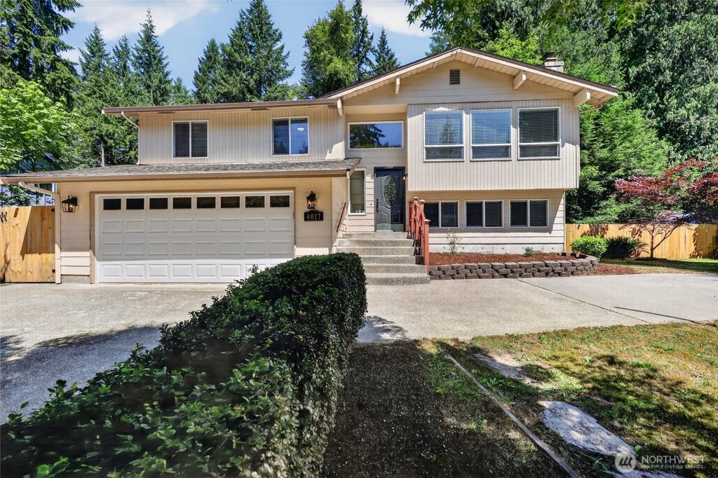 4017 107th Place NE, Marysville, WA 98271