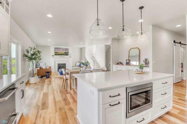6176 Marigold Loop S, Fargo, ND 58104