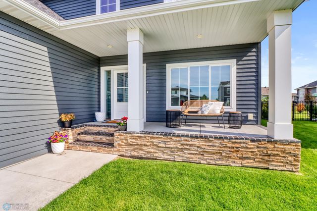 6176 Marigold Loop S, Fargo, ND 58104