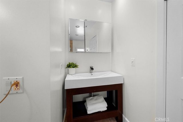816 Grandview, Fullerton, CA 92832
