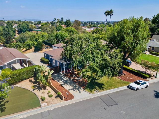 816 Grandview, Fullerton, CA 92832