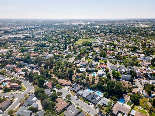 816 Grandview, Fullerton, CA 92832