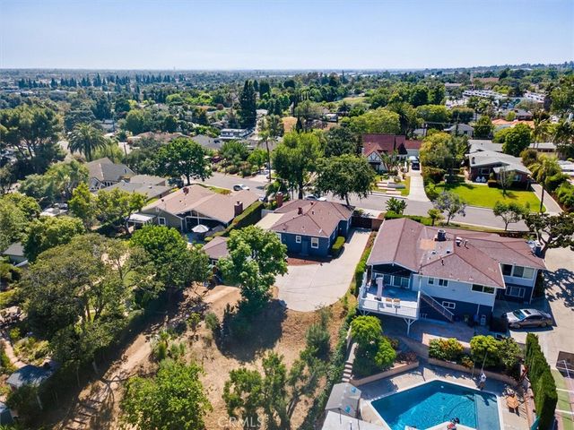 816 Grandview, Fullerton, CA 92832