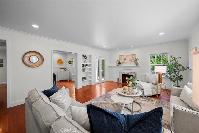 816 Grandview, Fullerton, CA 92832