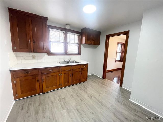 1176 Tonawanda Street, Tonawanda, NY 14207