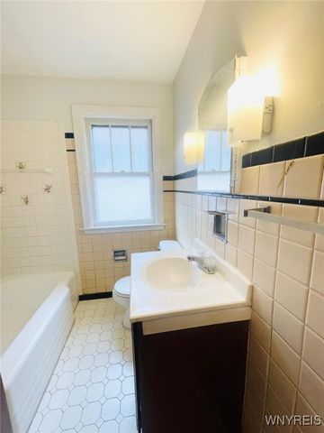 1176 Tonawanda Street, Tonawanda, NY 14207