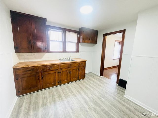 1176 Tonawanda Street, Tonawanda, NY 14207