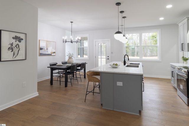 112 Spartanburg Street, Greenville, SC 29609