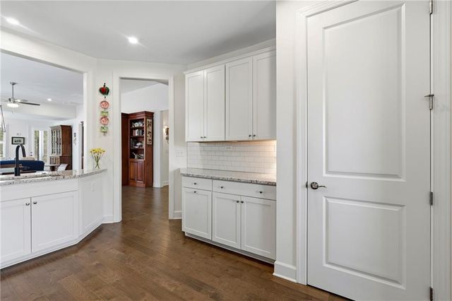 188 Chatuge Drive, Hoschton, GA 30548