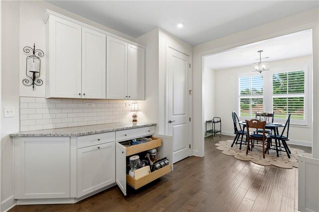 188 Chatuge Drive, Hoschton, GA 30548