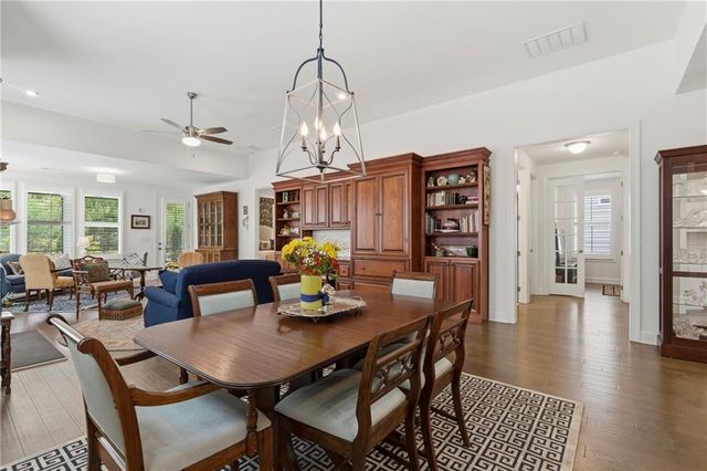 188 Chatuge Drive, Hoschton, GA 30548