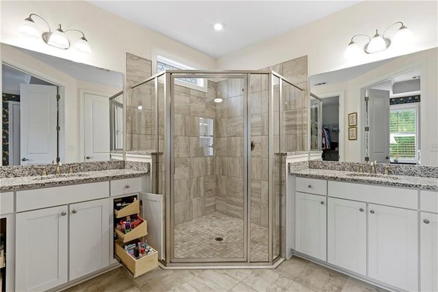 188 Chatuge Drive, Hoschton, GA 30548