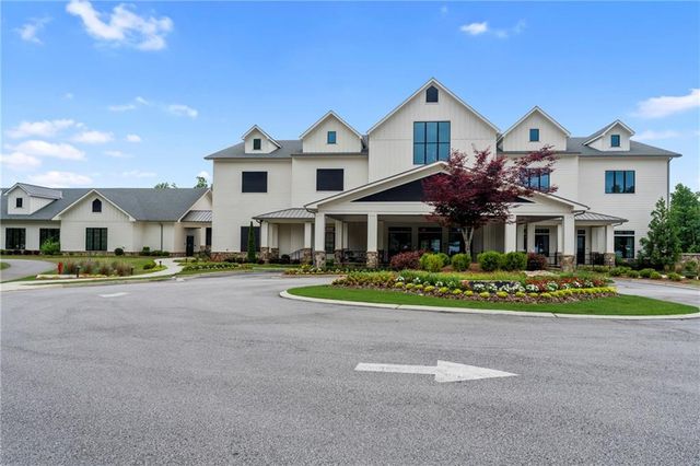188 Chatuge Drive, Hoschton, GA 30548