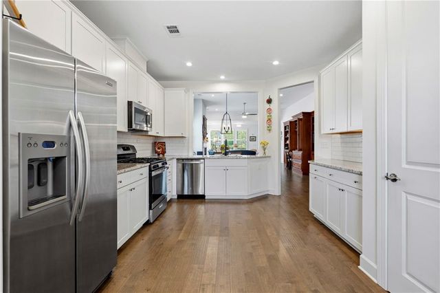 188 Chatuge Drive, Hoschton, GA 30548