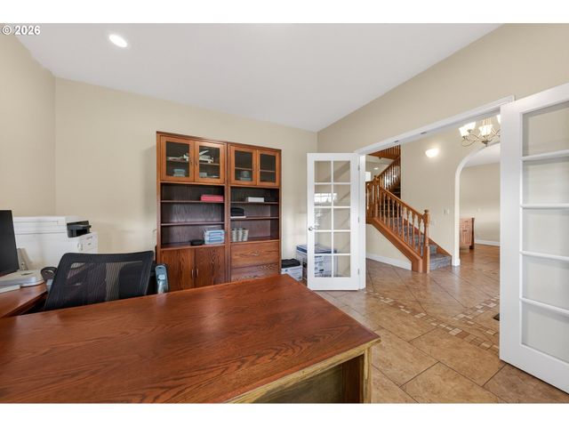 6985 GARDEN VALLEY Rd, Roseburg, OR 97471