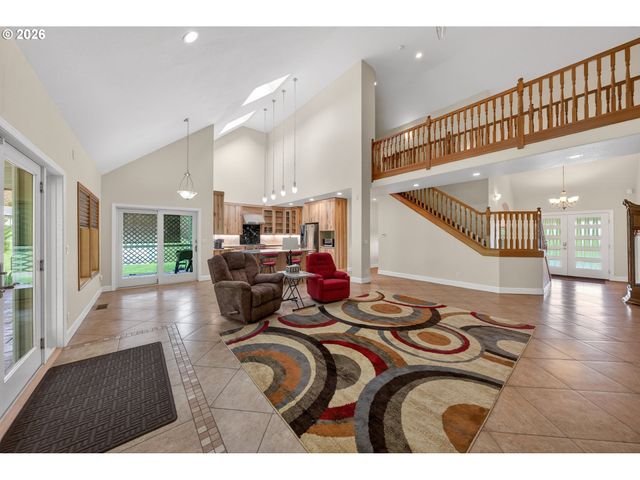 6985 GARDEN VALLEY Rd, Roseburg, OR 97471