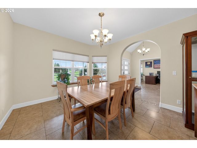 6985 GARDEN VALLEY Rd, Roseburg, OR 97471