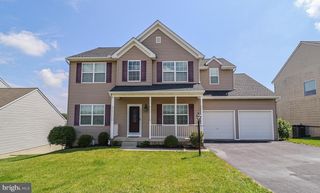245 AZALEA DR, Windsor, PA 17366