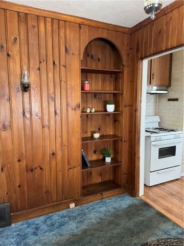 115 E Home Road, Springfield, OH 45504