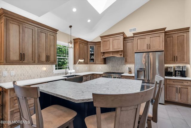 4 Saddlebrook Road, Millstone, NJ 08535