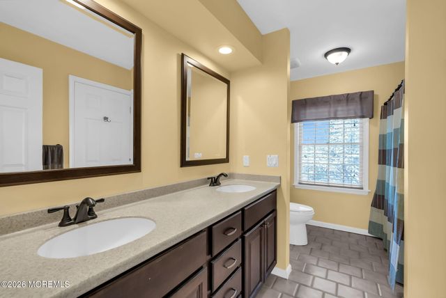 4 Saddlebrook Road, Millstone, NJ 08535