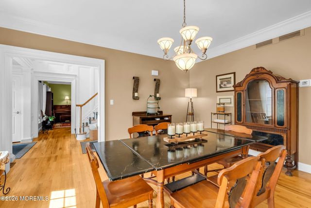 4 Saddlebrook Road, Millstone, NJ 08535