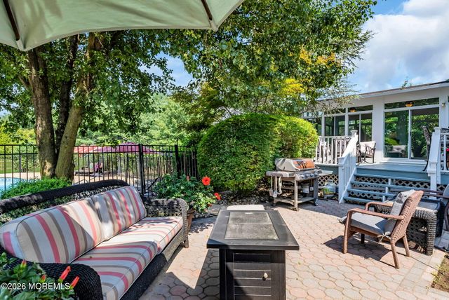 4 Saddlebrook Road, Millstone, NJ 08535