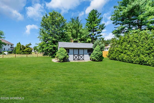 4 Saddlebrook Road, Millstone, NJ 08535