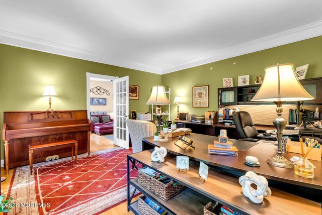 4 Saddlebrook Road, Millstone, NJ 08535