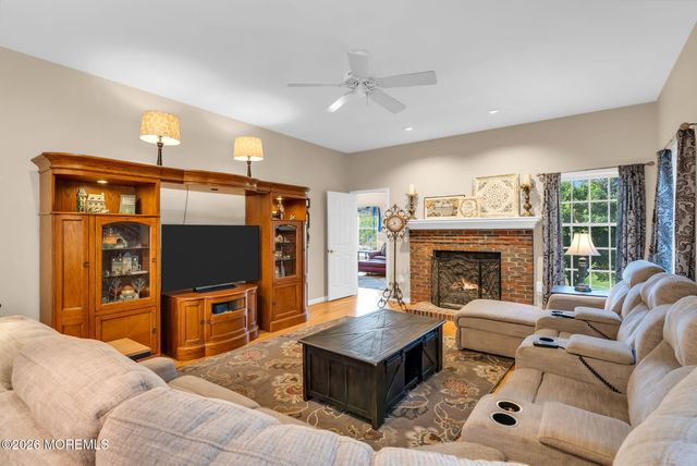 4 Saddlebrook Road, Millstone, NJ 08535