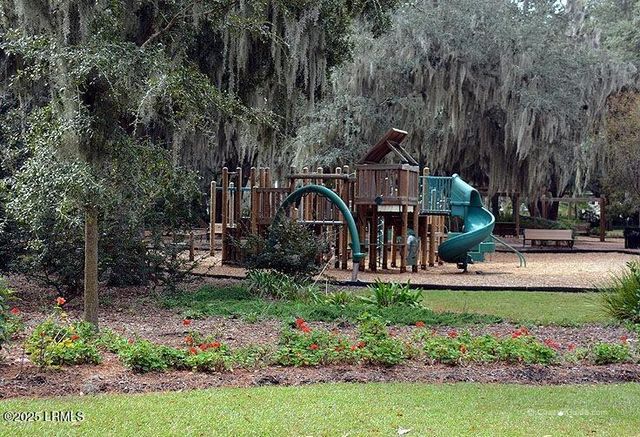 2215 National Street, Beaufort, SC 29902