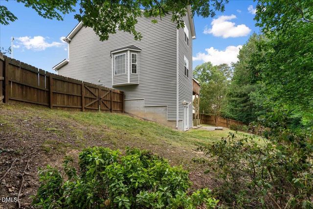 112 Tyler Gate Lane, Holly Springs, NC 27540