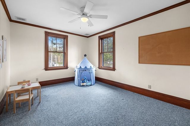 451 Gleasondale Rd, Stow, MA 01775