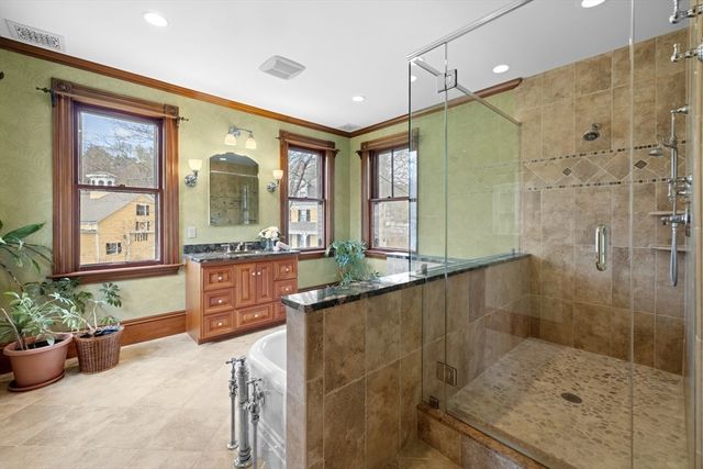 451 Gleasondale Rd, Stow, MA 01775