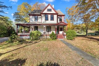 451 Gleasondale Rd, Stow, MA 01775