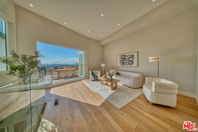 3009 Amethyst Street, Los Angeles, CA 90032