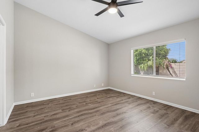 8734 W Bloomfield Road, Peoria, AZ 85381