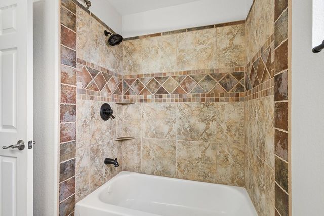 8734 W Bloomfield Road, Peoria, AZ 85381